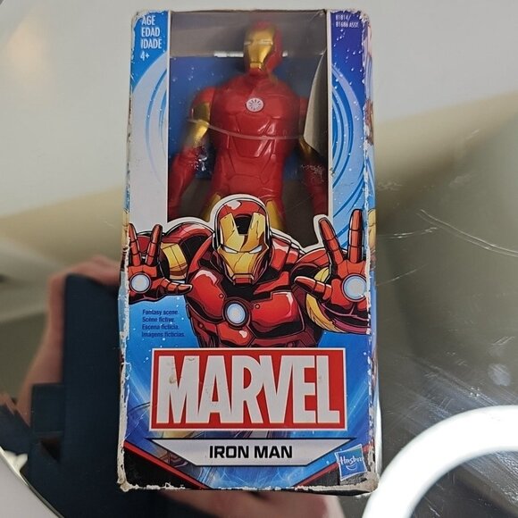 Hasbro Marvel Avengers IRON MAN 6" Scale Action Figure - Picture 8 of 9